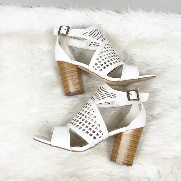 Justfab Crush On Me Caged Heel Sandal In White Size 10 - Picture 9 of 10